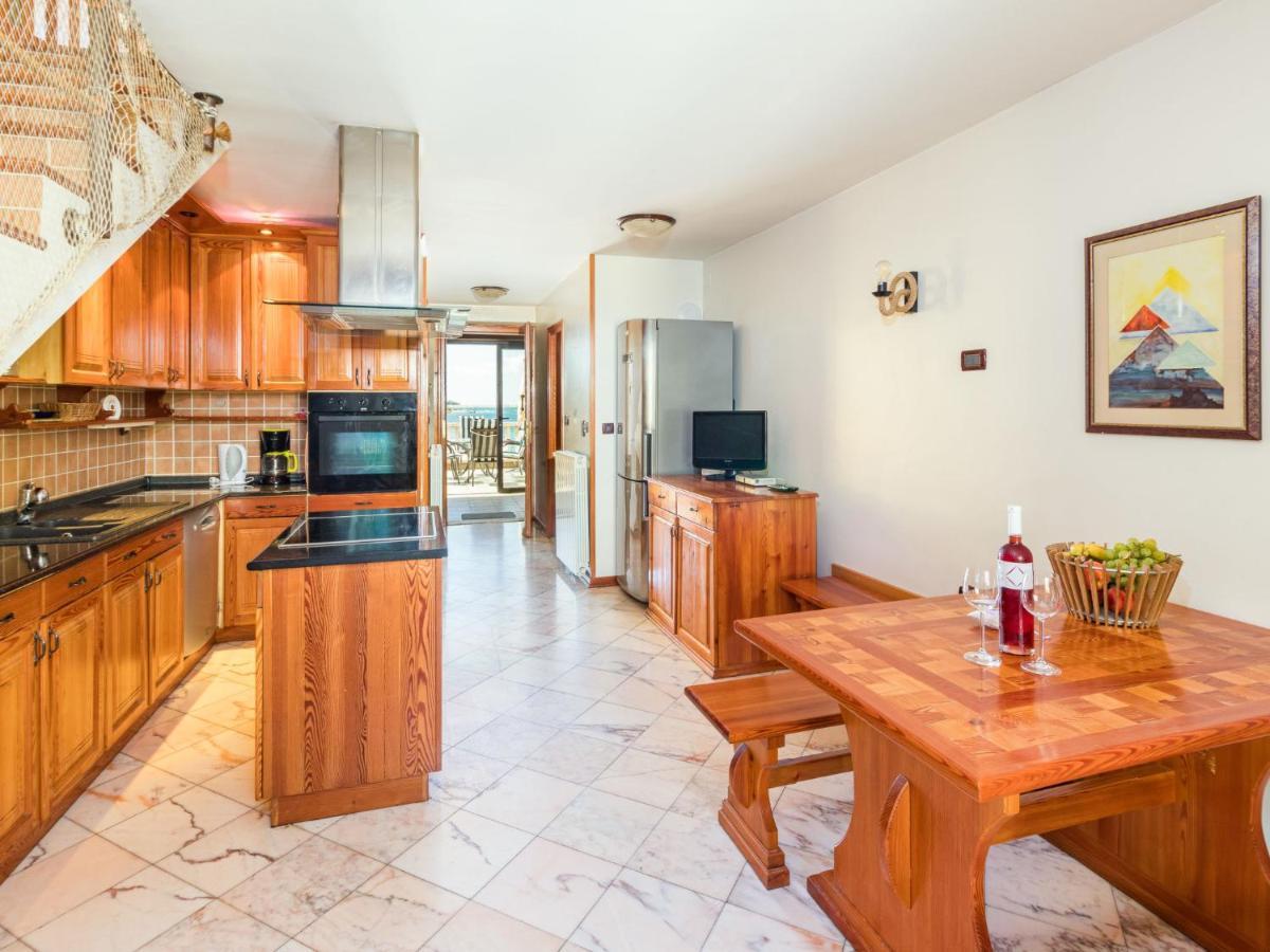 Apartment Antonella & Napoletano-2 By Interhome Umag Dış mekan fotoğraf